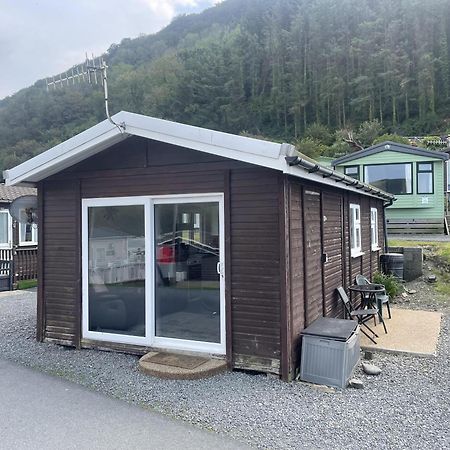Charming Chalet Nestled In Heart Of Clarach Bay Aberystwyth Buitenkant foto